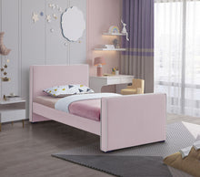 Load image into Gallery viewer, Dillard - Bed
