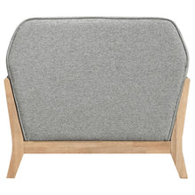 Load image into Gallery viewer, Vaughn Accent Chair

