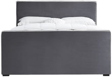 Load image into Gallery viewer, Dillard - Bed
