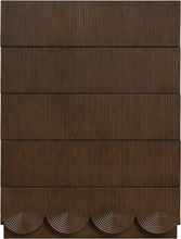 Load image into Gallery viewer, Scallop - Chest

