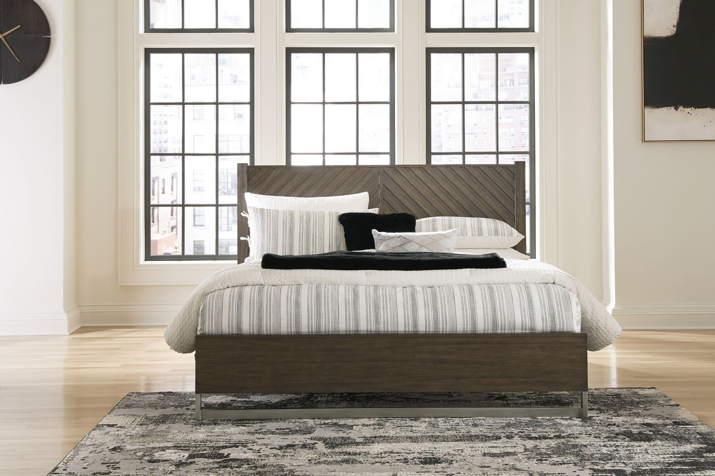 Arkenton - 5 Pc. - Dresser, Mirror, King Panel Bed - Grayish Brown