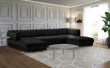 Load image into Gallery viewer, Gwen - 3 Piece Sectional
