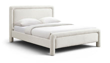 Load image into Gallery viewer, Baylor - Fabric With Interwoven Chenille Upholstered Bed
