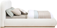 Load image into Gallery viewer, Vaughn - Boucle Bed With Natural Base
