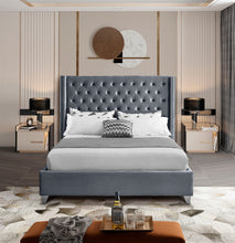 Load image into Gallery viewer, Aiden - Bed
