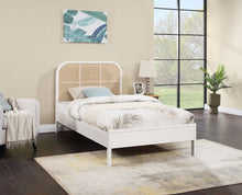Load image into Gallery viewer, Siena - Bed
