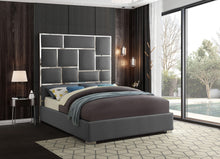 Load image into Gallery viewer, Milan - Bed
