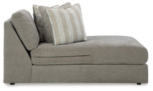 Load image into Gallery viewer, Avaliyah Sectional with Chaise
