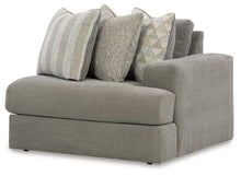 Load image into Gallery viewer, Avaliyah Sectional Sofa
