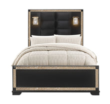 Load image into Gallery viewer, Blake - Full Bed Headboard &amp; Footboard - Black / Gold
