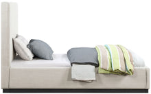 Load image into Gallery viewer, Alfie - Bed

