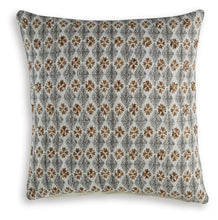 Load image into Gallery viewer, Dainwick - Pillow
