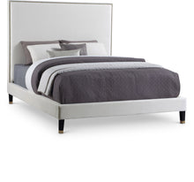 Load image into Gallery viewer, Harlie - Bed
