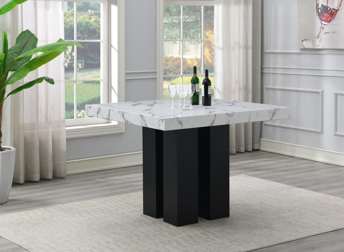 D130 - Dining Room Set
