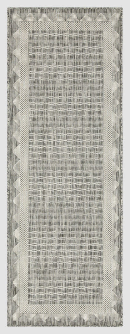 Sunshine - 5'3" X 7'3" Indoor & Outdoor Area Rug - Silver - Polypropylene