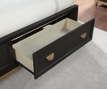 Load image into Gallery viewer, B236 - Bed
