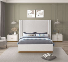 Load image into Gallery viewer, Halton - Bed
