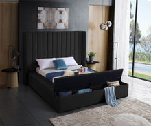 Load image into Gallery viewer, Kiki - Bed
