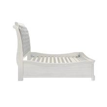 Load image into Gallery viewer, Lyndhurst - 6''6" / 6''0" King Storage Footboard &amp; Slats - Vintage White
