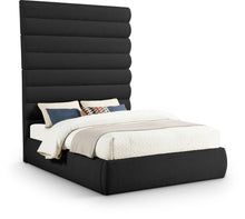Load image into Gallery viewer, Adam - Boucle Fabric Bed With 89" Headboard
