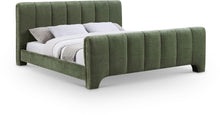 Load image into Gallery viewer, Camila - Bed
