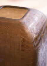 Load image into Gallery viewer, Capard - Vase
