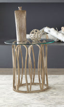 Load image into Gallery viewer, Monett End Table
