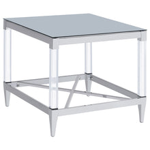 Load image into Gallery viewer, Lindley End Table
