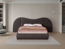 Load image into Gallery viewer, Everest - Linen Fabric Bed
