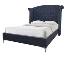 Load image into Gallery viewer, Crown Mark Furniture Lucinda Queen Upholstered Panel Bed in Gray B9260-Q image
