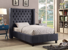 Load image into Gallery viewer, Ashton - Bed
