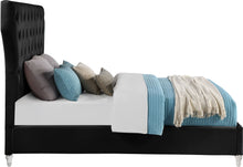 Load image into Gallery viewer, Kira - Bed
