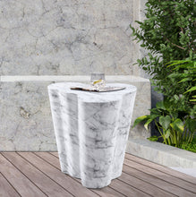 Load image into Gallery viewer, Monza - Concrete End Table
