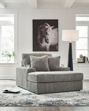 Load image into Gallery viewer, Lindyn - Chaise
