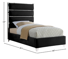 Load image into Gallery viewer, Zuma - Bed
