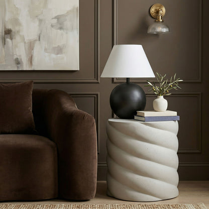 Marmet - Indoor/Outdoor Table