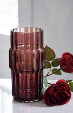 Load image into Gallery viewer, Dorlow - Vase
