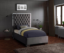 Load image into Gallery viewer, Lexi - Bed
