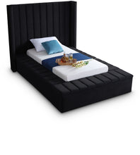Load image into Gallery viewer, Kiki - Bed
