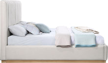 Load image into Gallery viewer, Lucia - Bed
