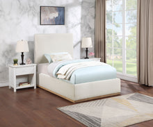 Load image into Gallery viewer, Monaco - Bed
