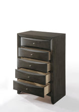 Load image into Gallery viewer, Ireland - Elegant Design Chest
