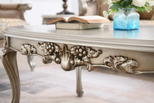 Load image into Gallery viewer, T197 - Traditional Table
