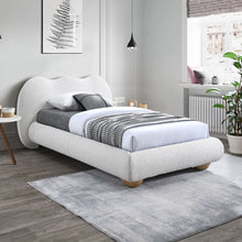 Load image into Gallery viewer, Hyde - Bed
