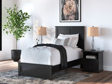 Load image into Gallery viewer, Maribel - Panel Bed
