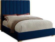 Load image into Gallery viewer, Becca - Bed
