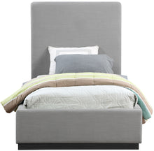 Load image into Gallery viewer, Alfie - Bed
