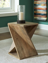 Load image into Gallery viewer, Zalemont - Accent Table
