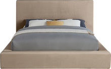 Load image into Gallery viewer, Dorian - Upholstered Bed
