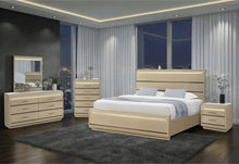 Load image into Gallery viewer, Genesis - Chest With LED - Gold

